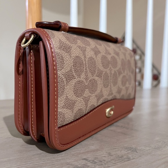 ❌SOLD❌Coach Brown Signature Canvas Bag - Picture 5 of 14